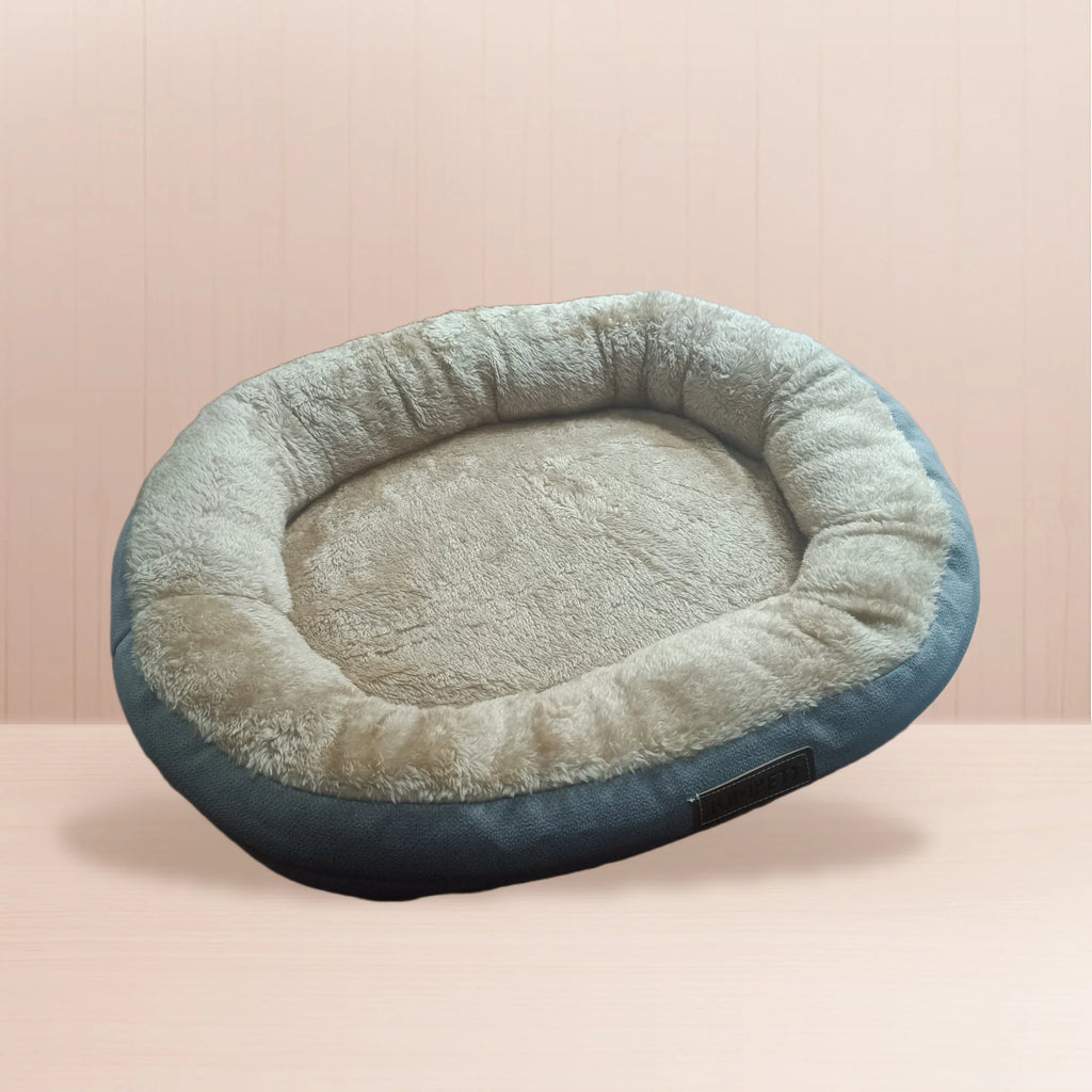 Hundebett oder Katzenbett für drinnen und draußen
